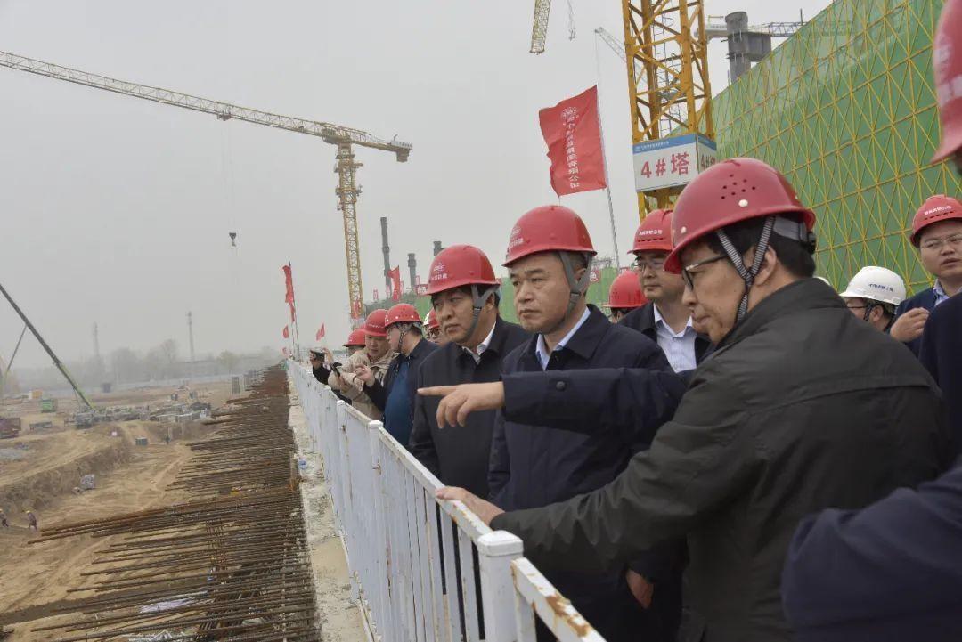 省交通運(yùn)輸廳副廳長王其峰來菏檢查高鐵菏澤東站建設(shè)