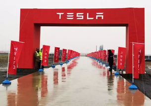 特斯拉又 火 了 杭州泡水車著火,國內超級工廠加速拿證